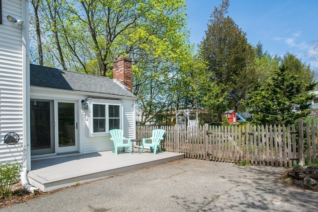 36 Old Nahant Road Wakefield, MA 01880 - Photo 26 of 29 Gallery Image 26