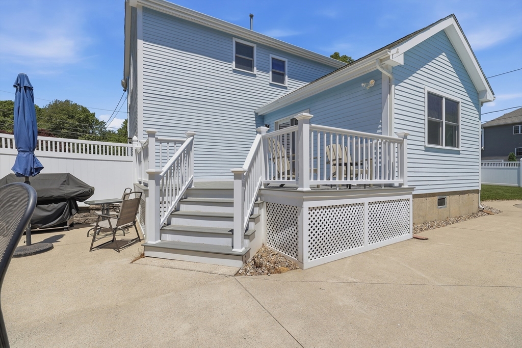 35 Kendrick Road Wakefield, MA 01880 - Photo 23 of 29