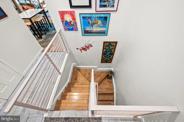 $420,000 | 3 North Christopher Columbus Boulevard, Unit TD407, Philadelphia, PA 19106