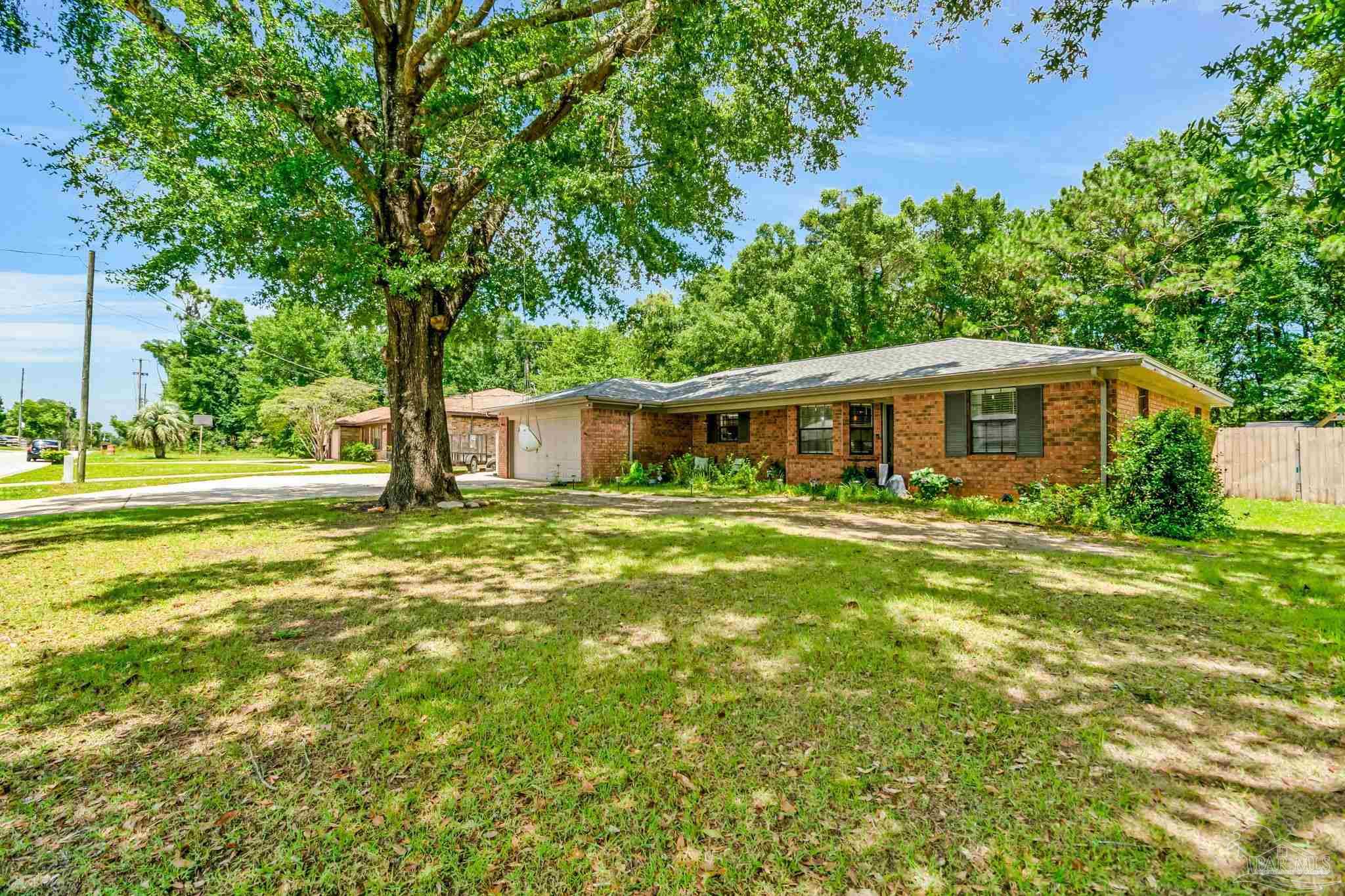 5180 Flax Road Pensacola, FL 32504 - Photo 3 of 40