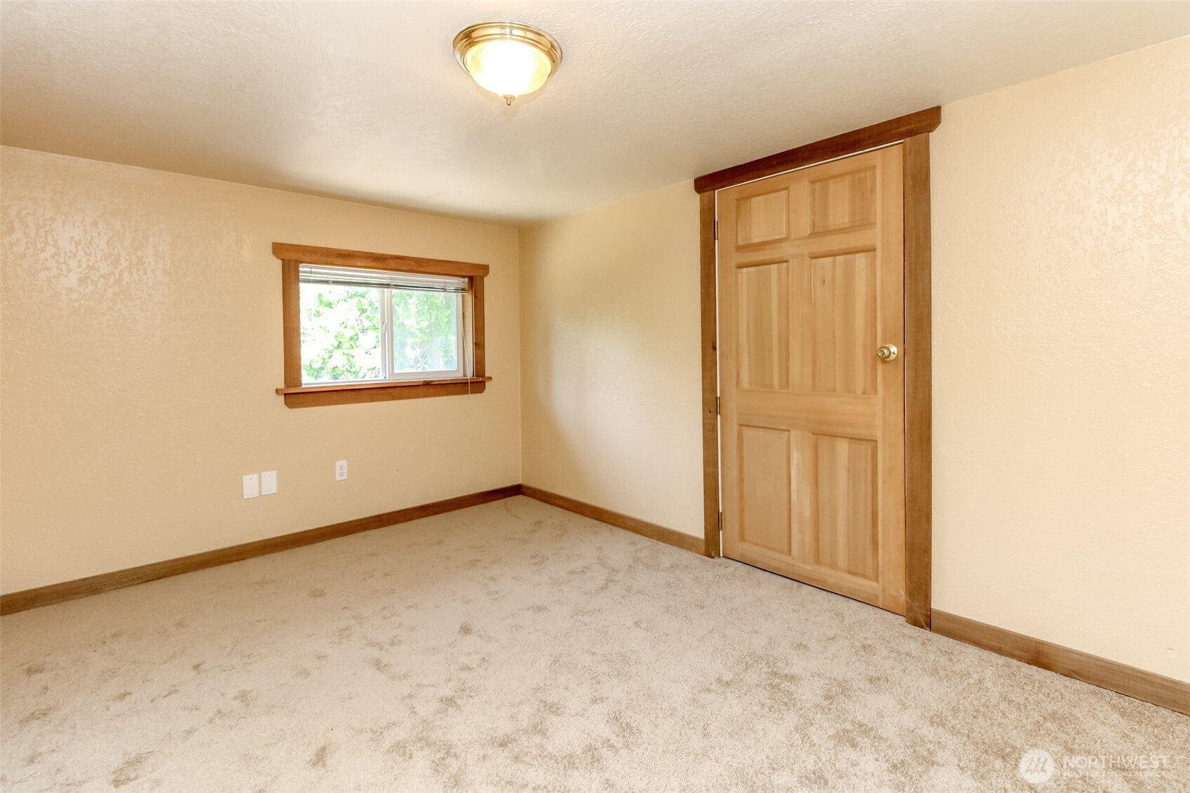 3116 Harts Lake Road South Roy, WA 98580 - Photo 25 of 39 an empty room with windows
