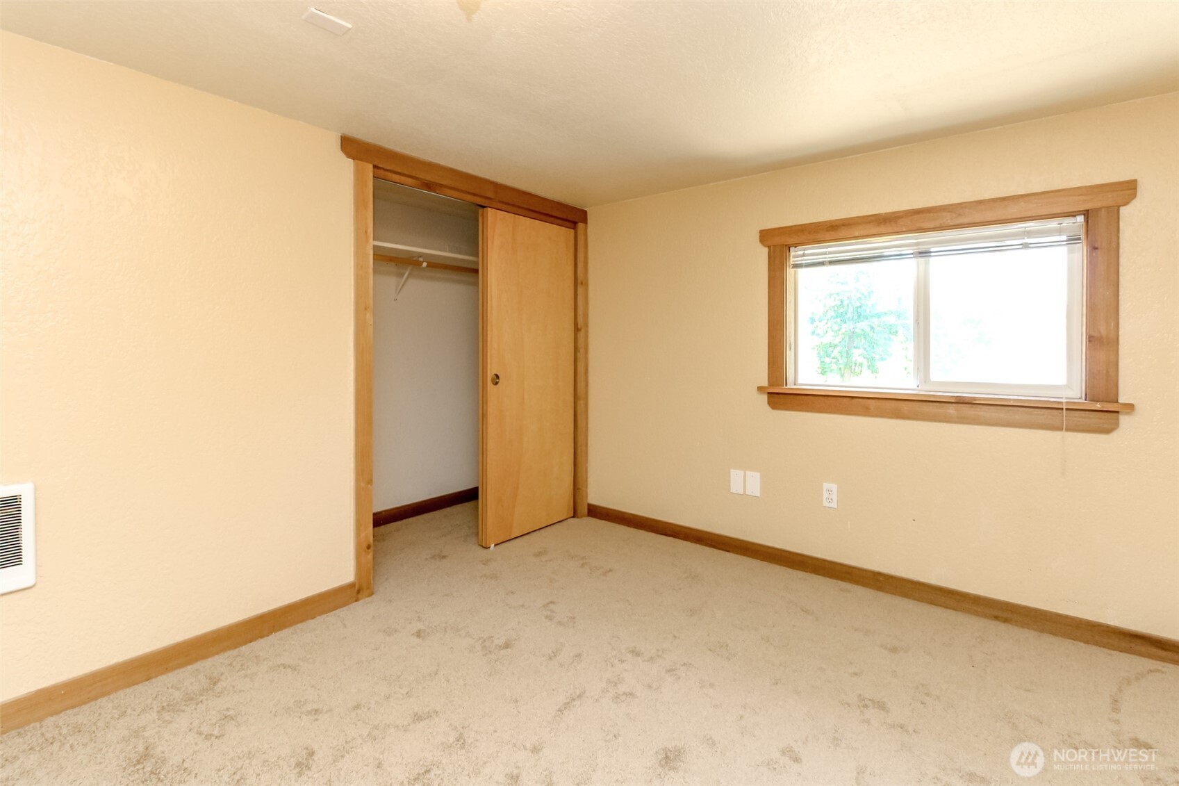3116 Harts Lake Road South Roy, WA 98580 - Photo 26 of 39 an empty room with a window