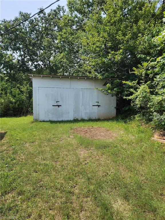 4078 Red Brush Road Mount Airy, NC 27030 - Photo 22 of 22 Gallery Image 22