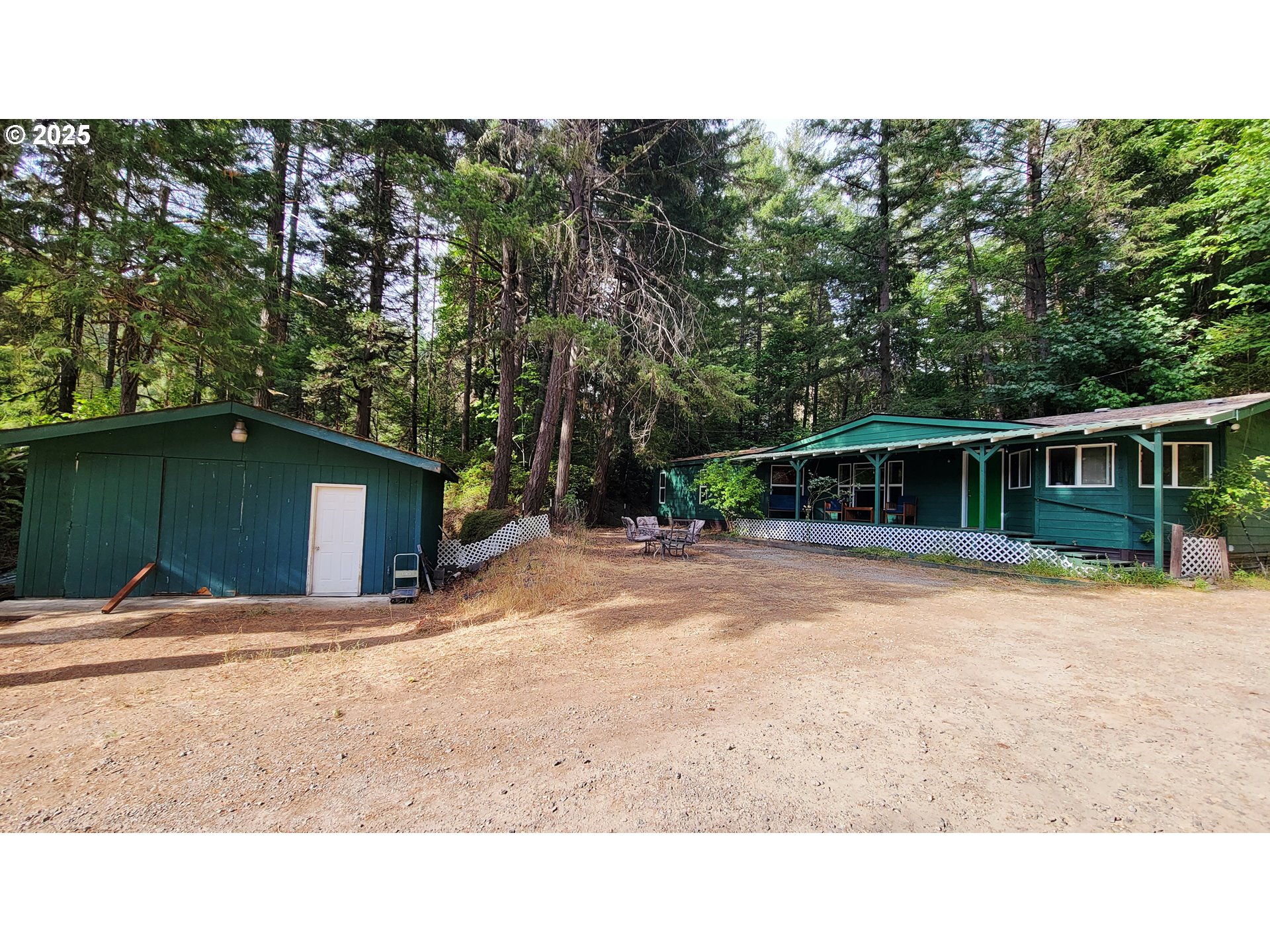 1097 Lees Creek Road Myrtle Creek, OR 97457 - Photo 2 of 41 a view of outdoor space and yard