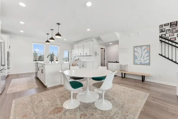 $775,000 | 879 South Woodlawn Avenue, Unit B, St. Paul, MN 55116