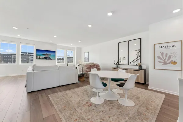 $775,000 | 879 South Woodlawn Avenue, Unit B, St. Paul, MN 55116