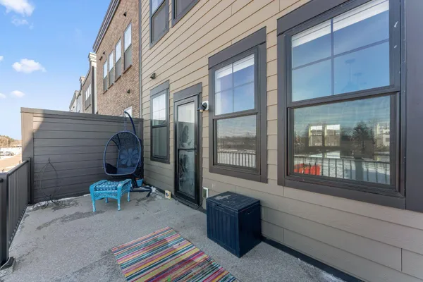 $775,000 | 879 South Woodlawn Avenue, Unit B, St. Paul, MN 55116