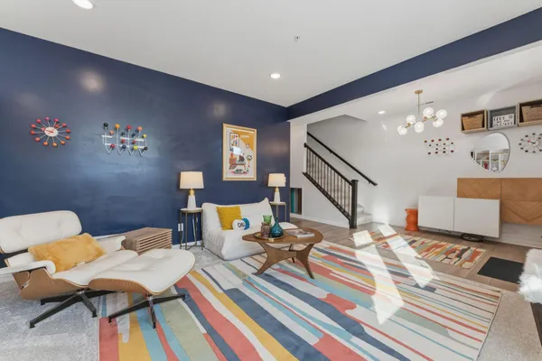 $775,000 | 879 South Woodlawn Avenue, Unit B, St. Paul, MN 55116