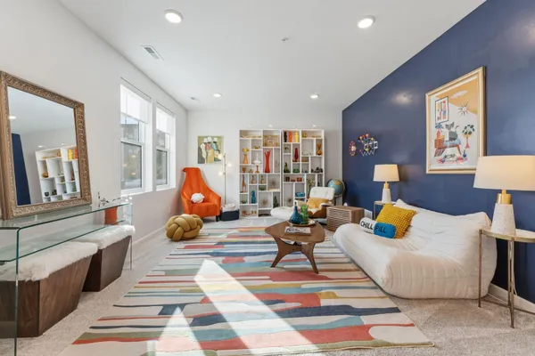 $775,000 | 879 South Woodlawn Avenue, Unit B, St. Paul, MN 55116