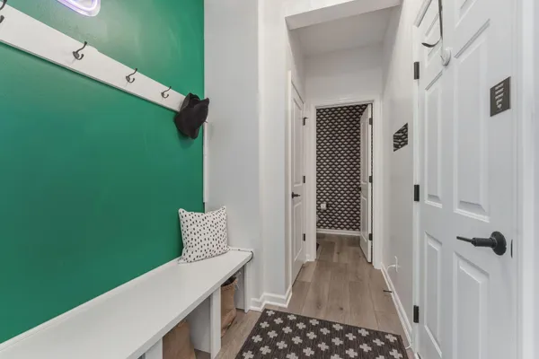 $775,000 | 879 South Woodlawn Avenue, Unit B, St. Paul, MN 55116