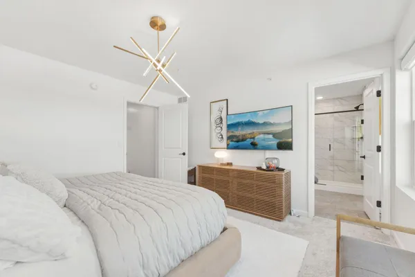 $775,000 | 879 South Woodlawn Avenue, Unit B, St. Paul, MN 55116