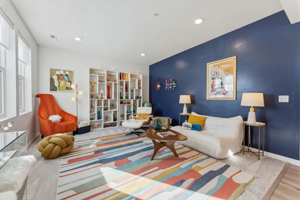 $775,000 | 879 South Woodlawn Avenue, Unit B, St. Paul, MN 55116