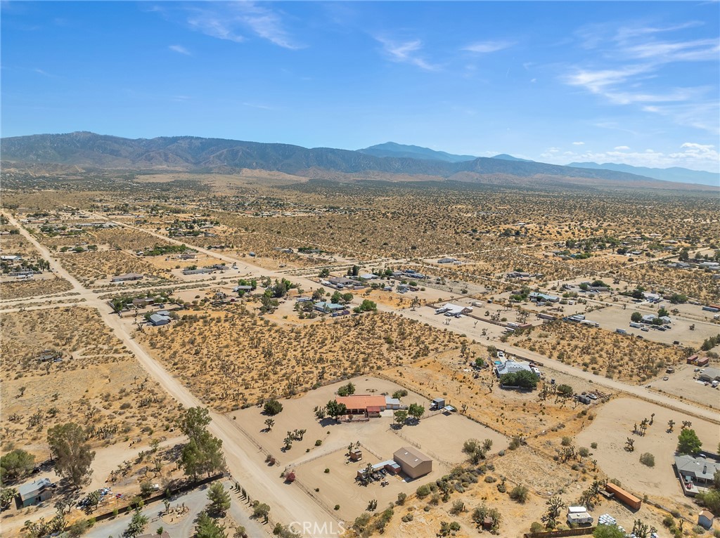 12274 Mountain Road Pinon Hills, CA 92372 - Photo 91 of 110