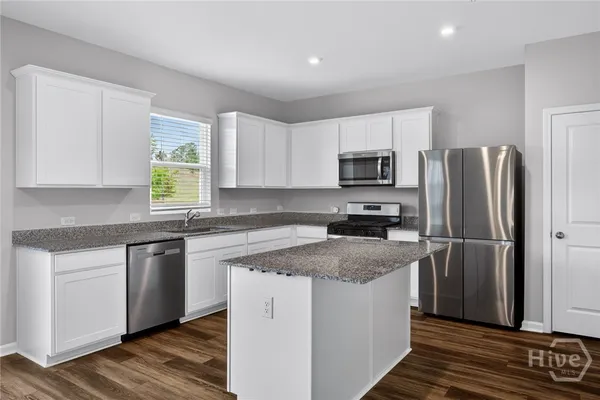 $2,750 | 857 Longleaf Drive, Richmond Hill, GA 31324