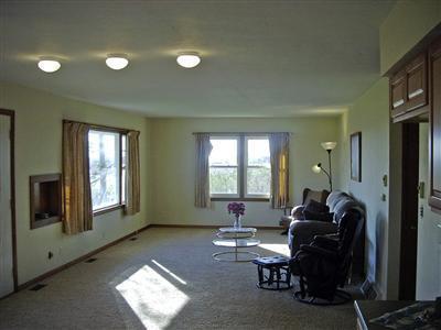 4742 Harts Mill Road Clinton, IA 52732 - Photo 5 of 15 Gallery Image 5