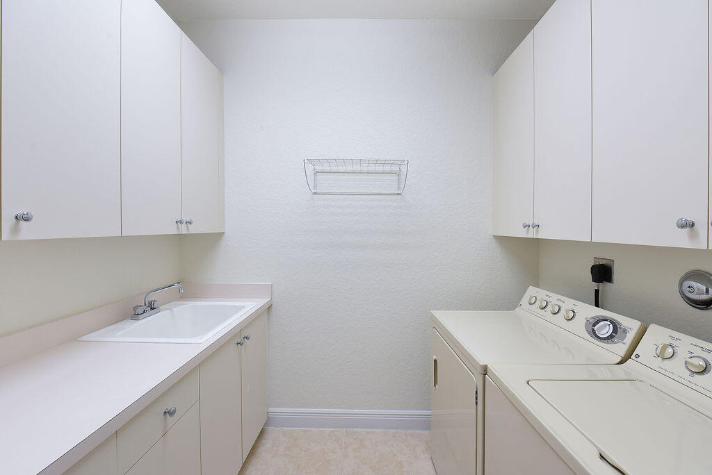 11553 Big Sky Court Boca Raton, FL 33498 - Photo 17 of 56 AIP_8341