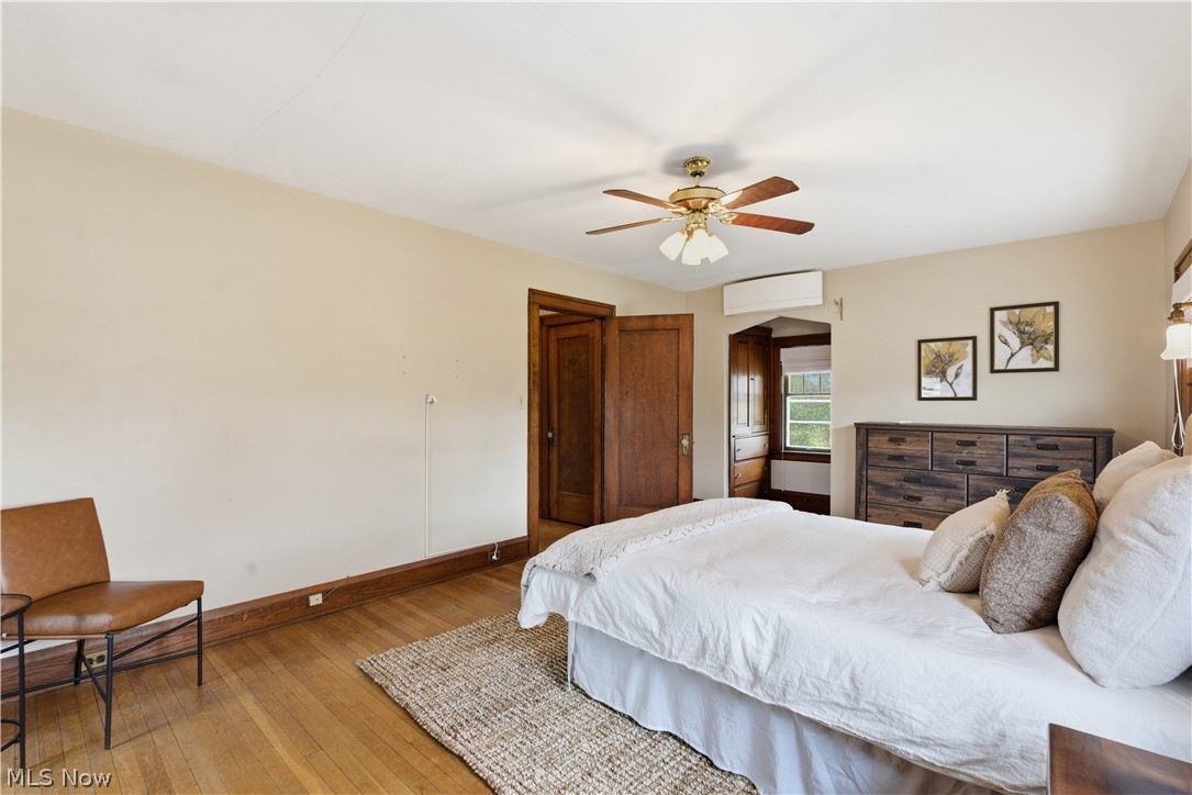 17212 Hilliard Road Lakewood, OH 44107 - Photo 16 of 40