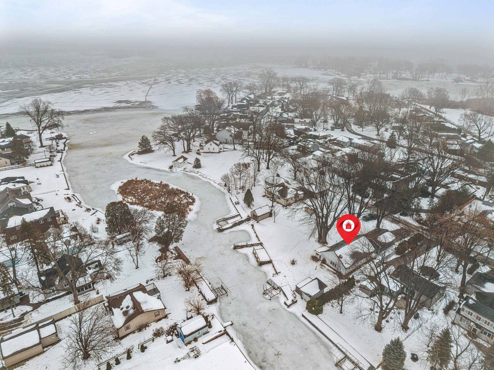 958 Cozy Lane Oshkosh, WI 54901 - Photo 34 of 37