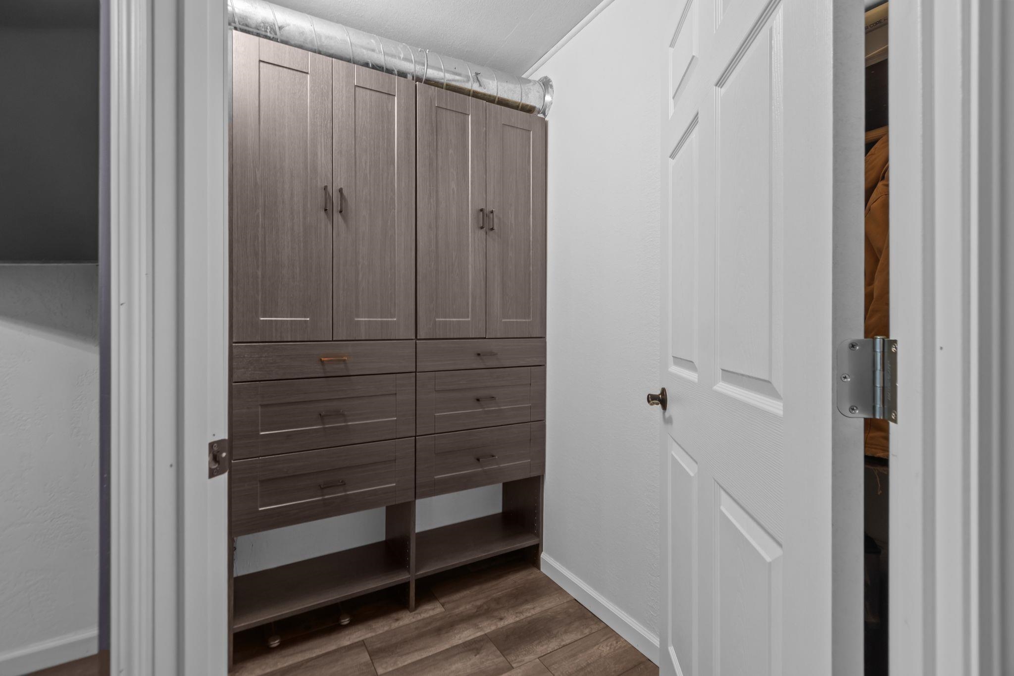 958 Cozy Lane Oshkosh, WI 54901 - Photo 9 of 37