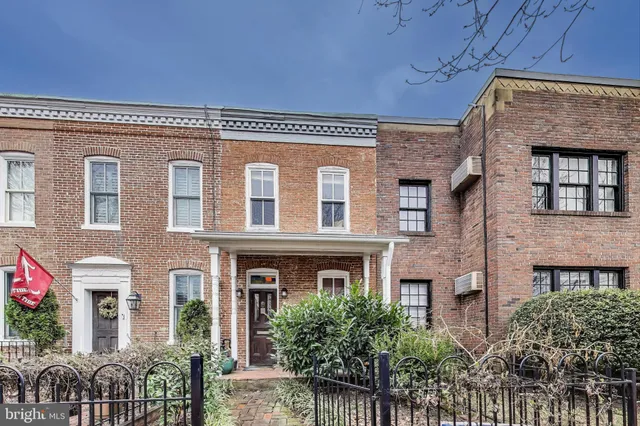 $1,035,000 | 407 A Street Northeast, Washington, DC 20002