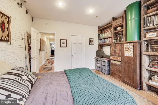 $1,035,000 | 407 A Street Northeast, Washington, DC 20002