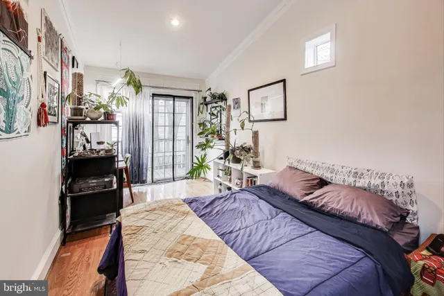 $1,035,000 | 407 A Street Northeast, Washington, DC 20002