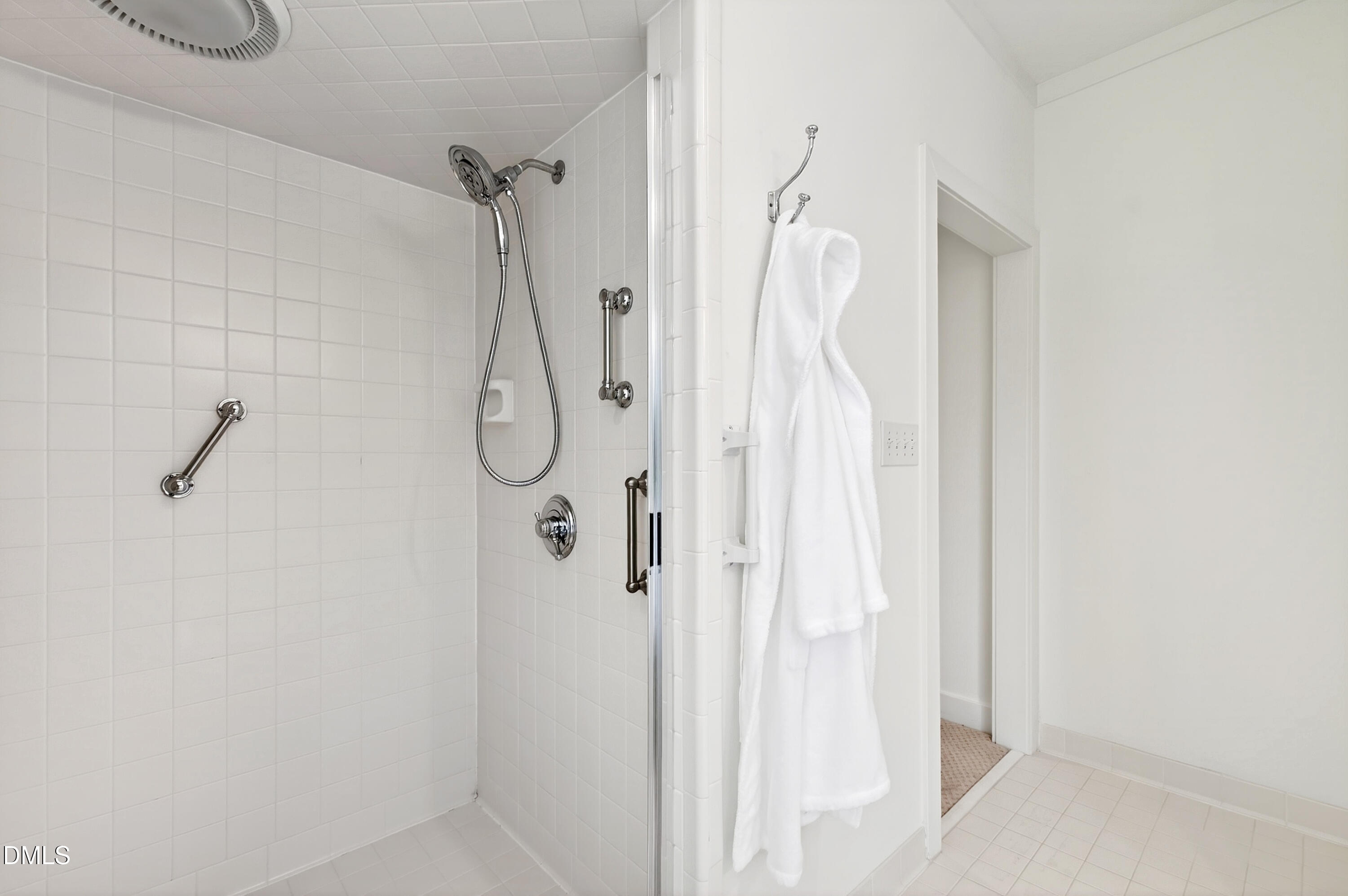 100 Edenburgh Road, Unit 201 Raleigh, NC 27608 - Photo 52 of 62 Edenburgh (52)