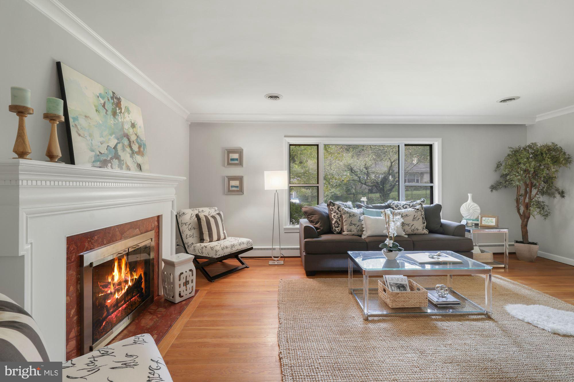 409 Pershing Drive Silver Spring, MD 20910 - Photo 4 of 30