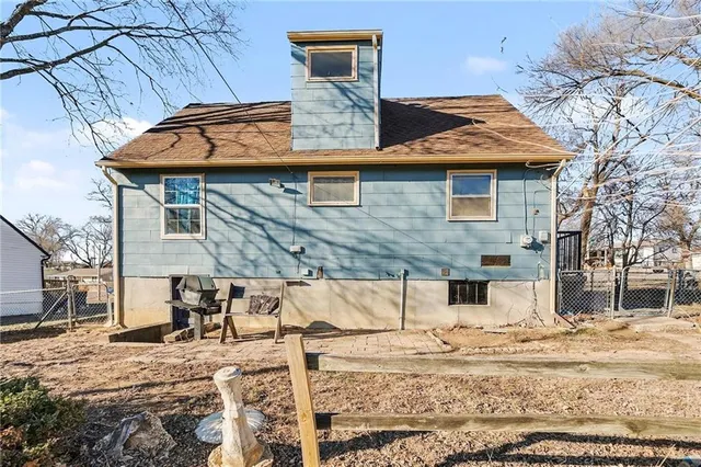 $185,000 | 7703 East 50th Street, Kansas City, MO 64129