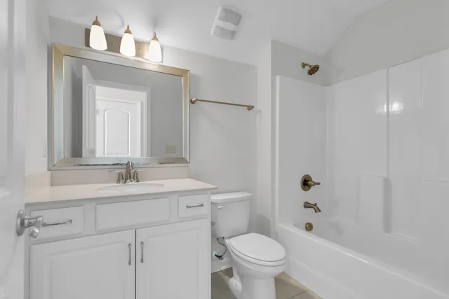 $420,000 | 293 Saxony Loop, Summerville, SC 29486