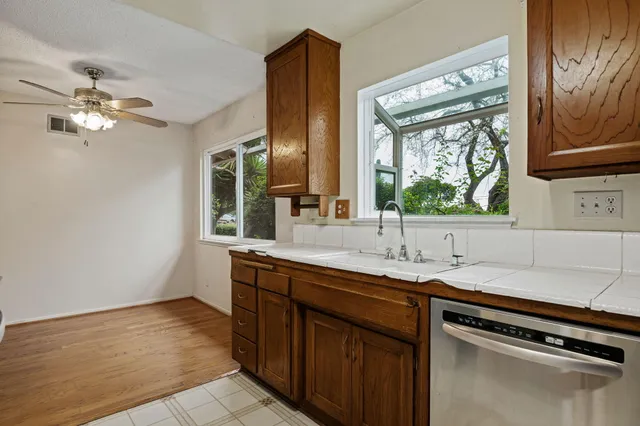 $1,250,000 | 53 Walnut Lane, Santa Barbara, CA 93111