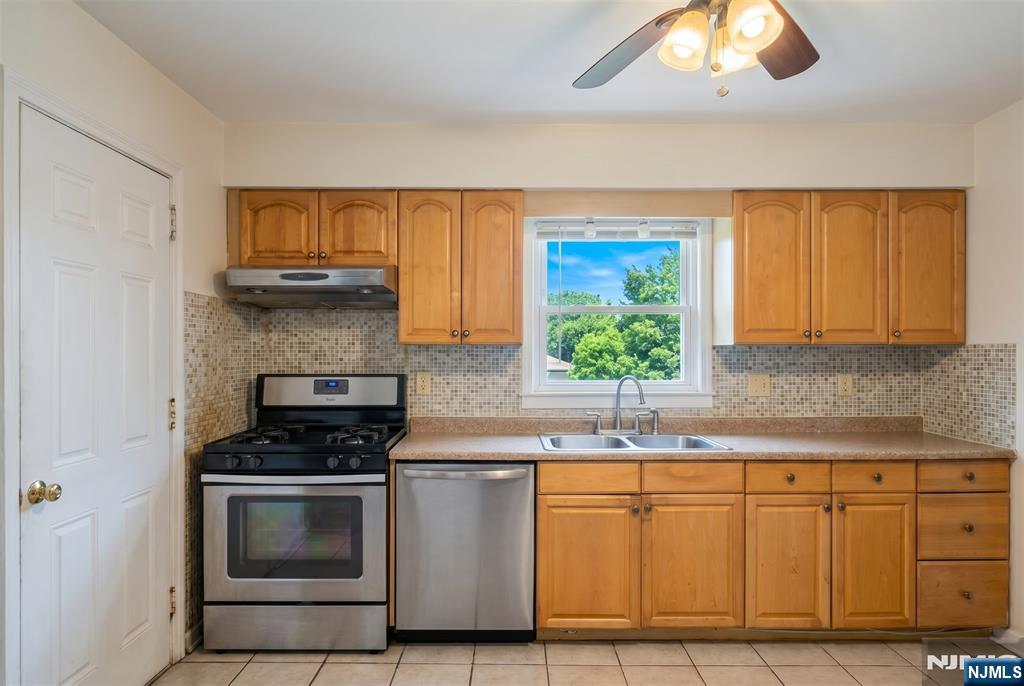 113 Grove Street Tenafly, NJ 07670 - Photo 7 of 11