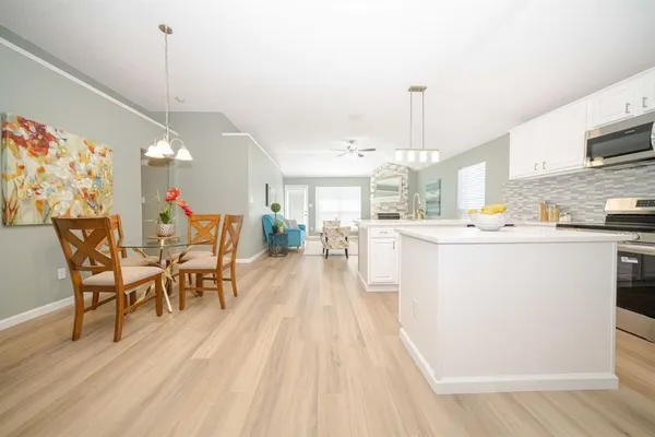 $319,000 | 1217 Meadow Glen, Crowley, TX 76036