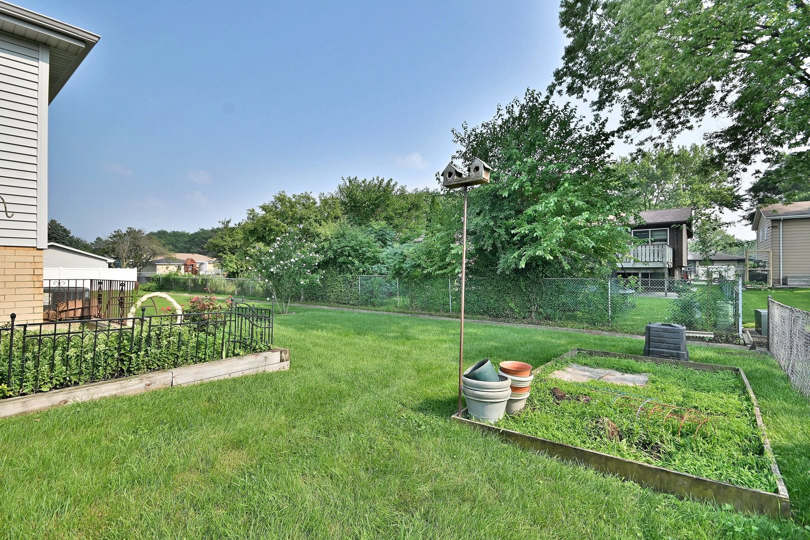 657 Sable Drive Addison, IL 60101 - Photo 26 of 27 Gallery Image 26