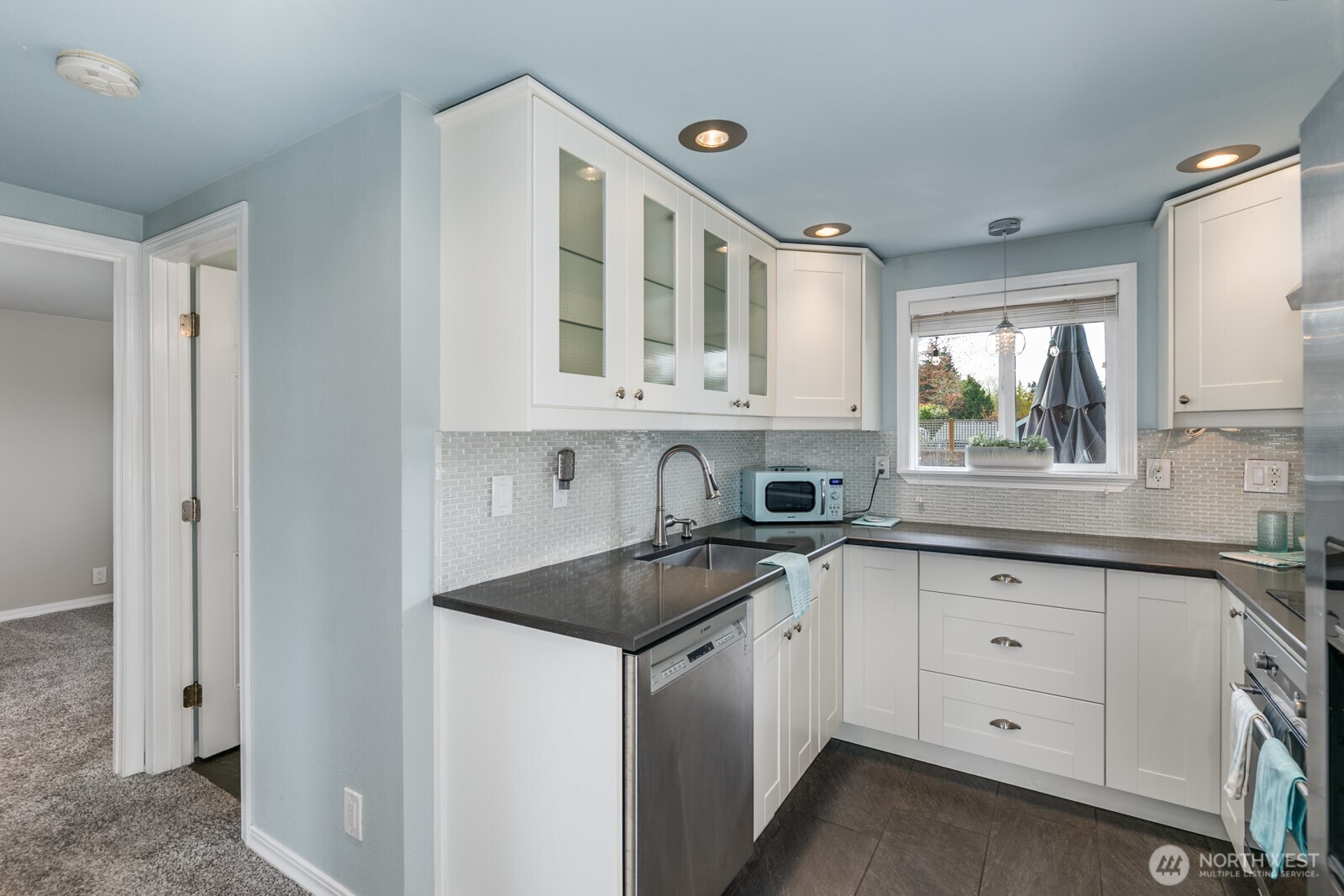 8822 216th Street Southwest Edmonds, WA 98026 - Photo 8 of 24