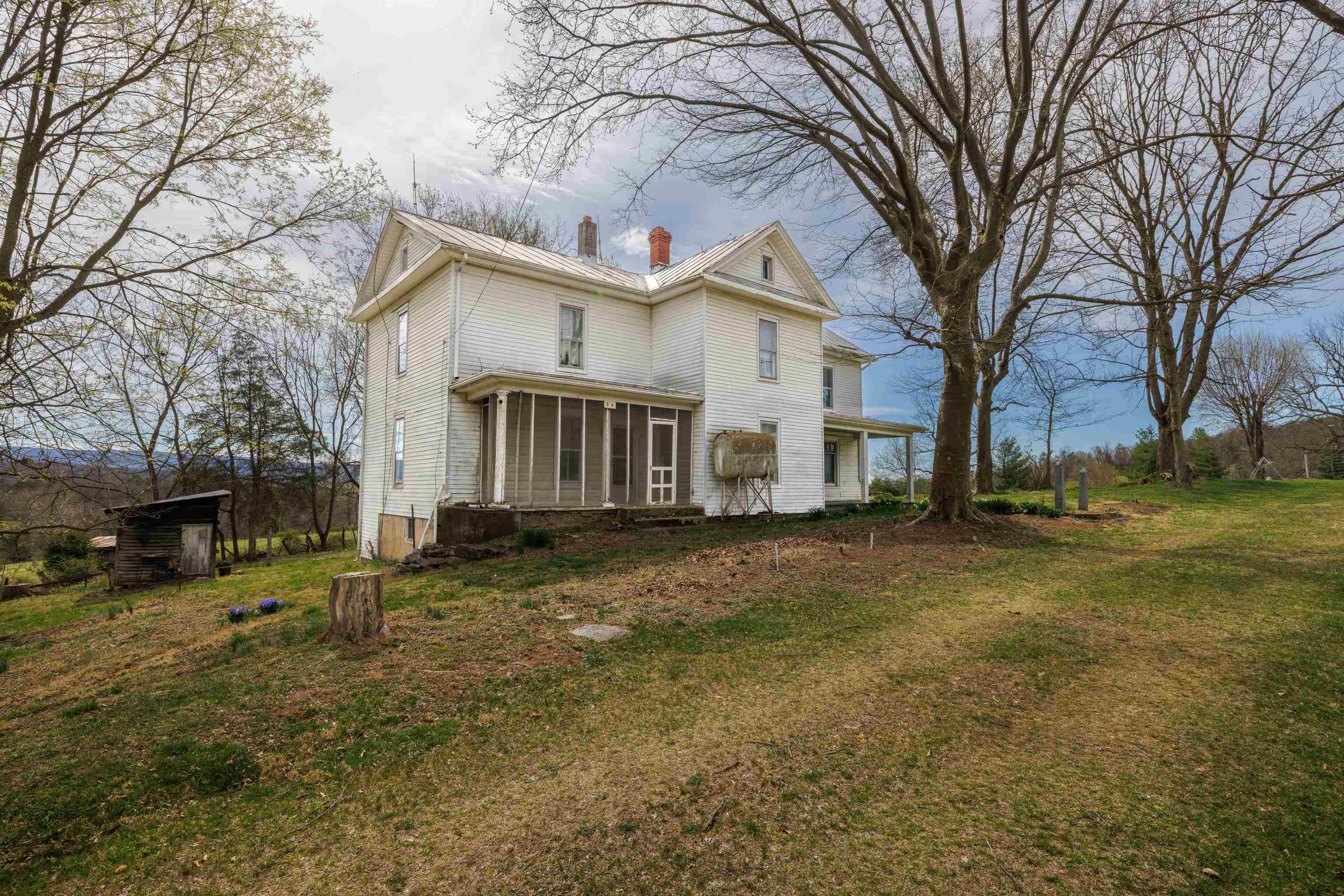 576 Ridge Road New Market, VA 22844 - Photo 5 of 52 Gallery Image 5