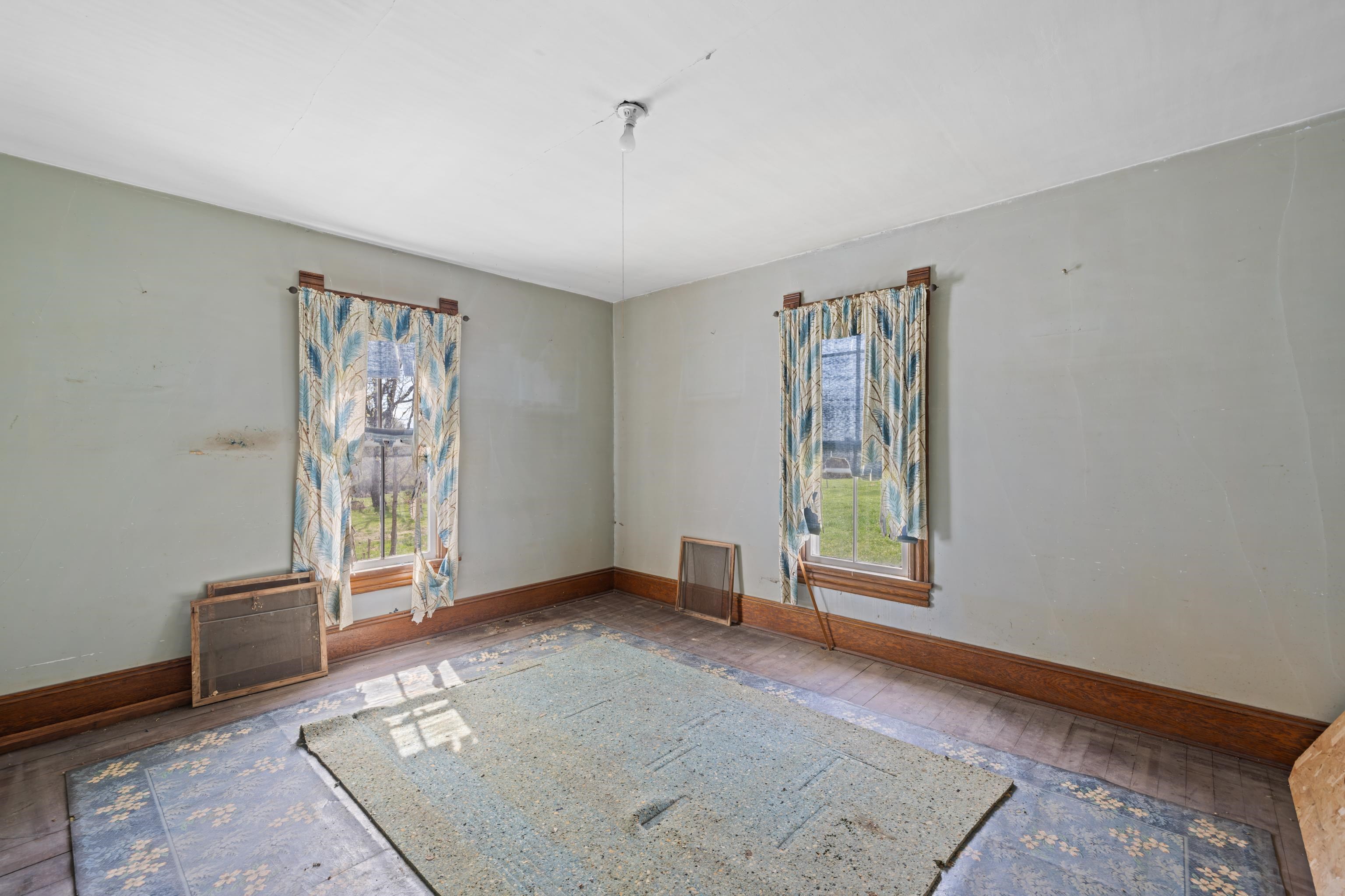 576 Ridge Road New Market, VA 22844 - Photo 7 of 52 Gallery Image 7