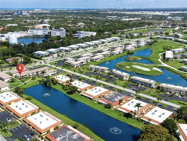 $329,000 | 185 Palm Drive, Unit 18L, Naples, FL 34112