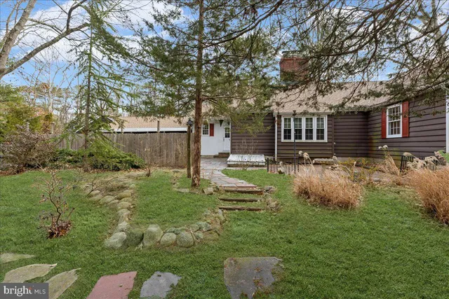 $564,900 | 107 North Ohio Trail, Medford, NJ 08055