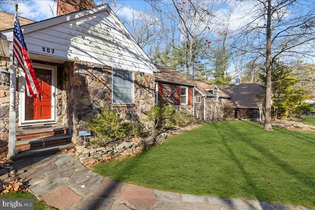 $564,900 | 107 North Ohio Trail, Medford, NJ 08055