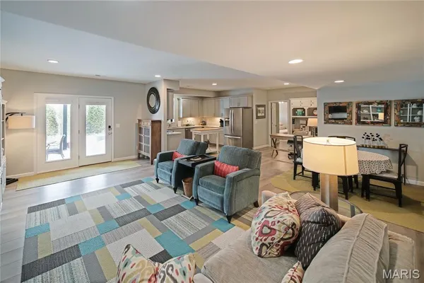 $950,000 | 16900 Red Dragon Place, Wildwood, MO 63038