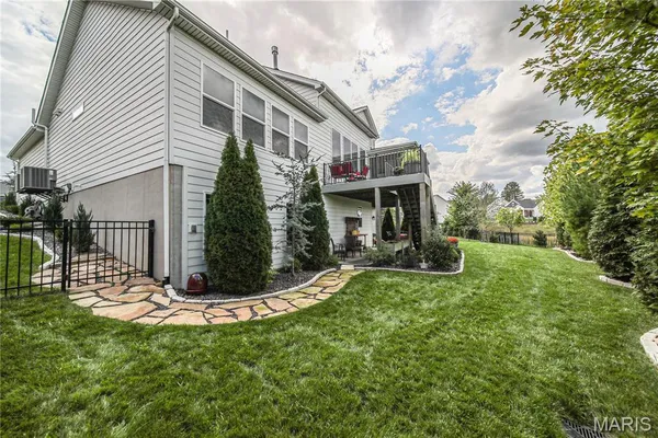 $950,000 | 16900 Red Dragon Place, Wildwood, MO 63038