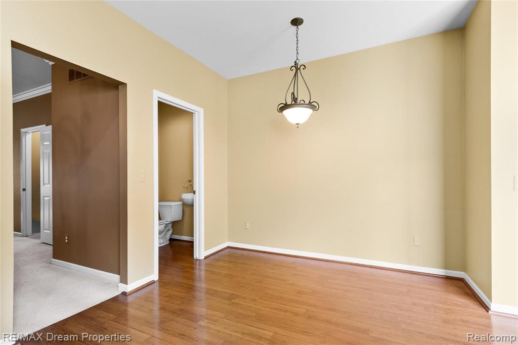 21509 Garrison Street Dearborn, MI 48124 - Photo 7 of 24
