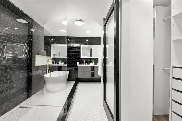 $1,100,000 | 27781 Dickens Avenue, Hayward, CA 94544