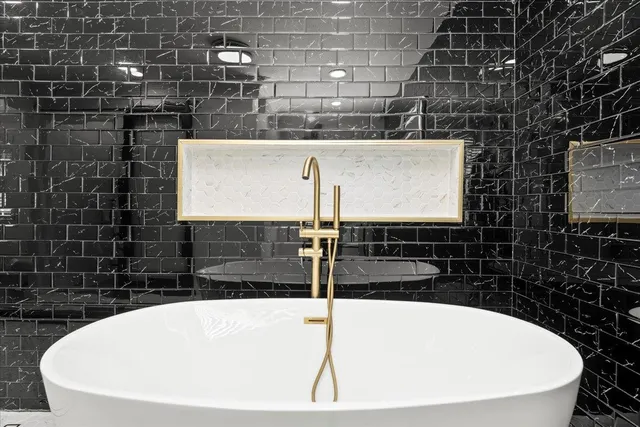 $1,100,000 | 27781 Dickens Avenue, Hayward, CA 94544