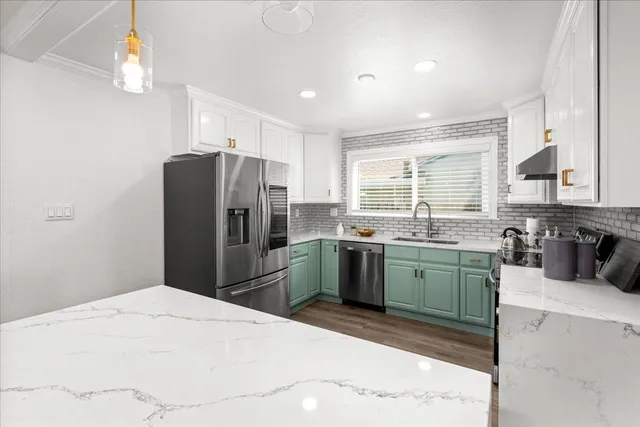 $1,100,000 | 27781 Dickens Avenue, Hayward, CA 94544