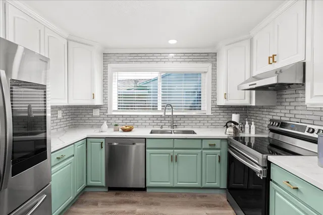 $1,100,000 | 27781 Dickens Avenue, Hayward, CA 94544