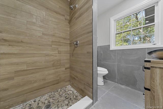 65 Old Cahoonzie Road Sparrowbush, NY 12780 - Photo 20 of 44 a bathroom with a shower