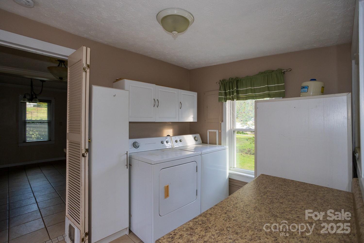 948 Riceville Road Asheville, NC 28805 - Photo 10 of 23