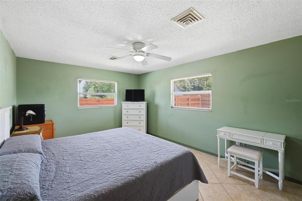 541 Morningside Road Venice, FL 34293 - Photo 27 of 37